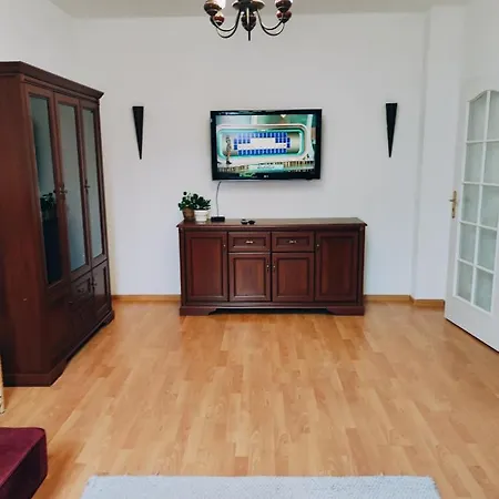 Apartament Kamienica Apartment *